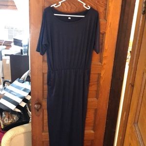 Navy blue shirt sleeve floor length pocket dress